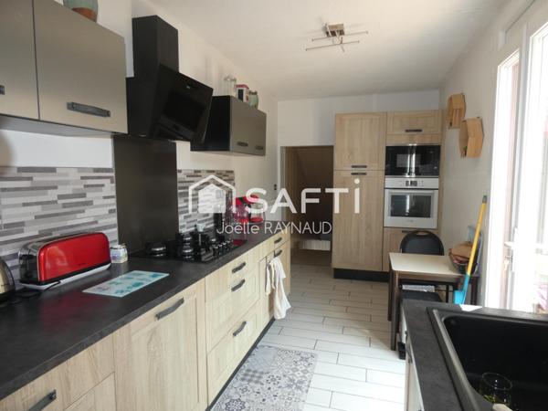 Maison 147 m² – 4 chambres – Garage – Terrasse – Proche commodités