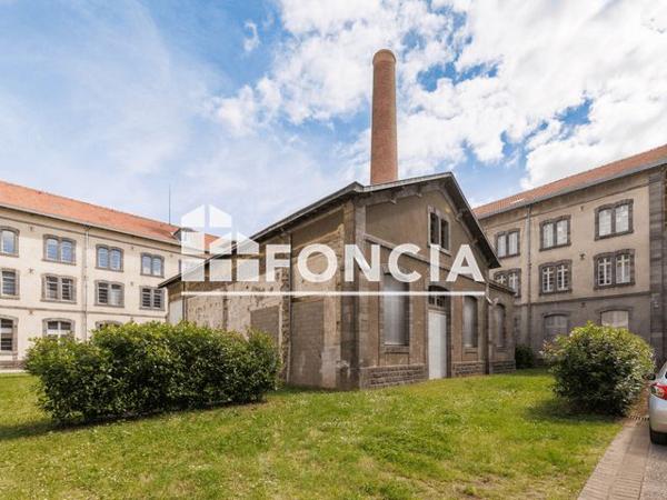 À vendre Appartement 4 pièces 330 m² - Riom 63200