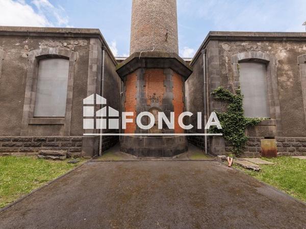 À vendre Appartement 4 pièces 330 m² - Riom 63200