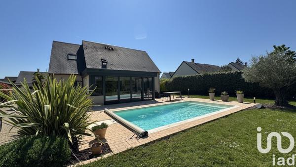 Maison 8 pièces de 153 m² à Véretz (37270)