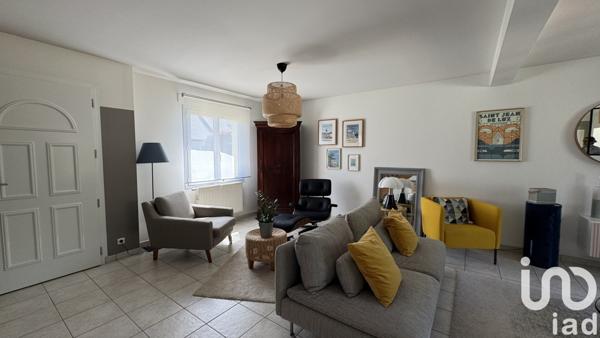 Maison 8 pièces de 153 m² à Véretz (37270)