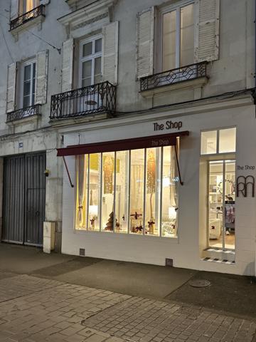 Local Commercial 28m² – Angers