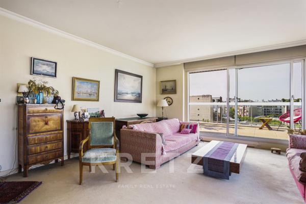 Appartement avec terrasse à 180° sur Paris