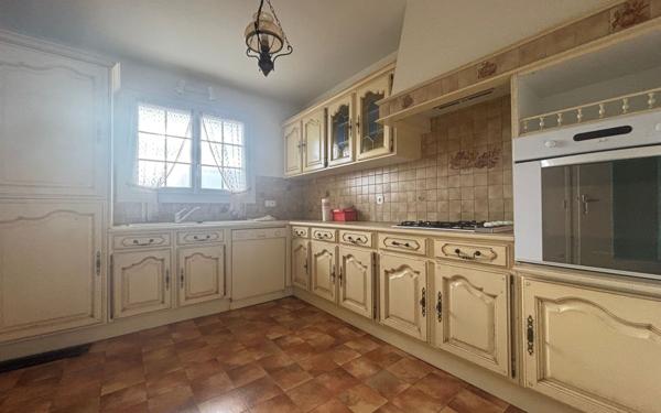 Appartement à vendre    4 pièces • 85,61 m2 Saint-Pierre-d'Oléron