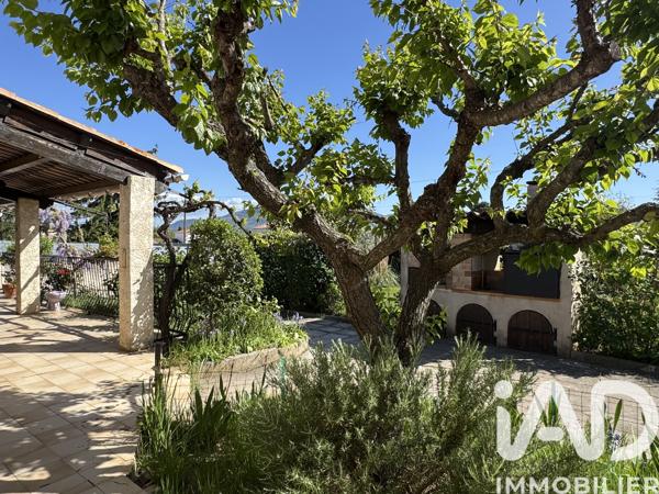 Maison à vendre 4 pièces 133 m² Pourrières