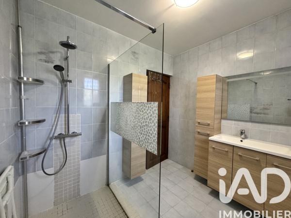 Maison à vendre 4 pièces 133 m² Pourrières