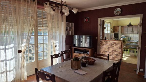 Maison à vendre à Ernée en Mayenne (53500), ref : 53077-18