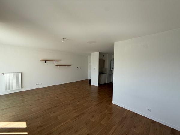 Appartement La Roche Sur Yon 1 pièce(s) 39.98 m2