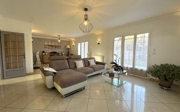 Maison à vendre    4 pièces •  Ballancourt-sur-Essonne