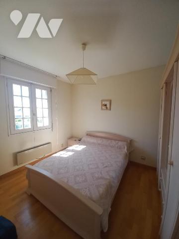 Grande maison plein centre