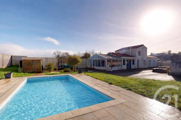 Maison à vendre  6 pièces - 120 m2 ST VINCENT SUR JARD - 85