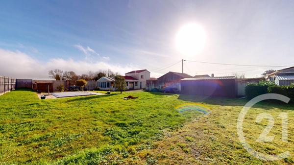 Maison à vendre  6 pièces - 120 m2 ST VINCENT SUR JARD - 85