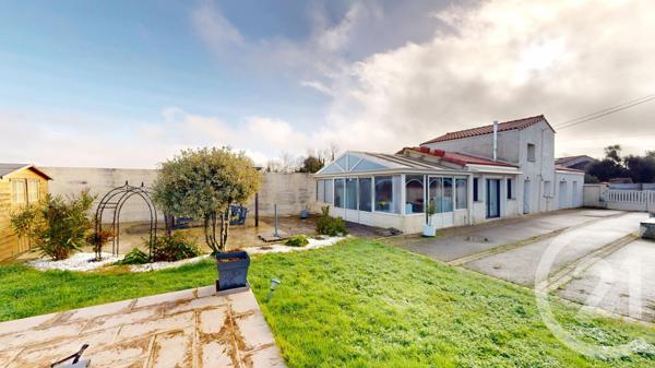 Maison à vendre  6 pièces - 120 m2 ST VINCENT SUR JARD - 85