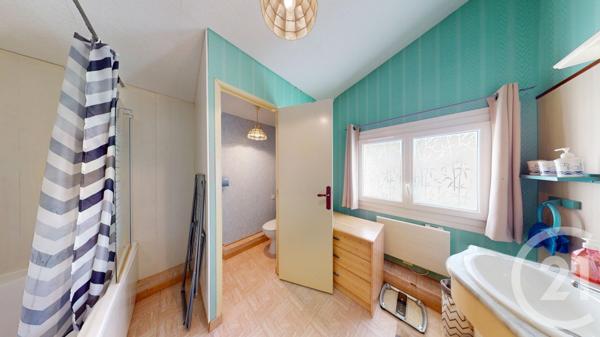 Maison à vendre  6 pièces - 120 m2 ST VINCENT SUR JARD - 85