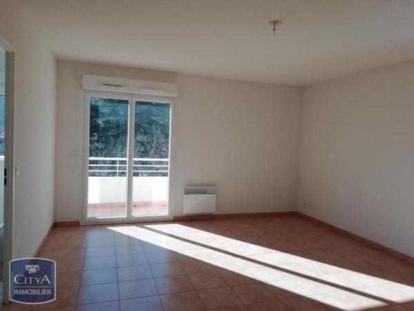 Appartement à louer 3 pièces 63.5m²