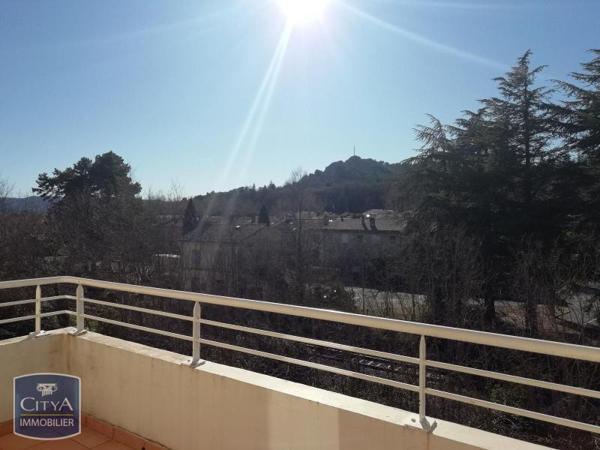 Appartement à louer 3 pièces 63.5m²