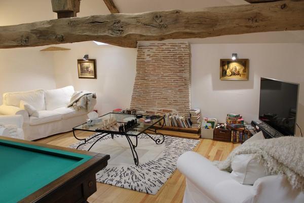 MAISON DE CHARME AVEC PISCINE À LA CAMPAGNE