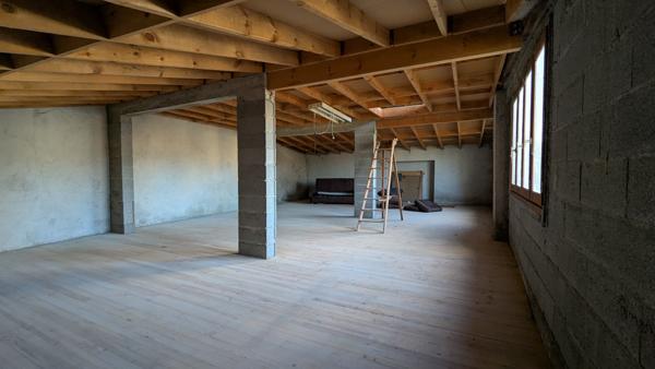 Maison 12 pièces - 200 m²