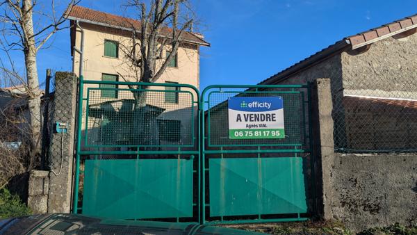 Maison 12 pièces - 200 m²