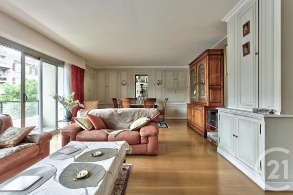 Appartement F5 à vendre  5 pièces - 107 m2 LES PAVILLONS SOUS BOIS - 93