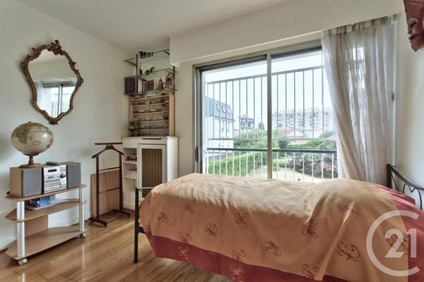 Appartement F5 à vendre  5 pièces - 107 m2 LES PAVILLONS SOUS BOIS - 93