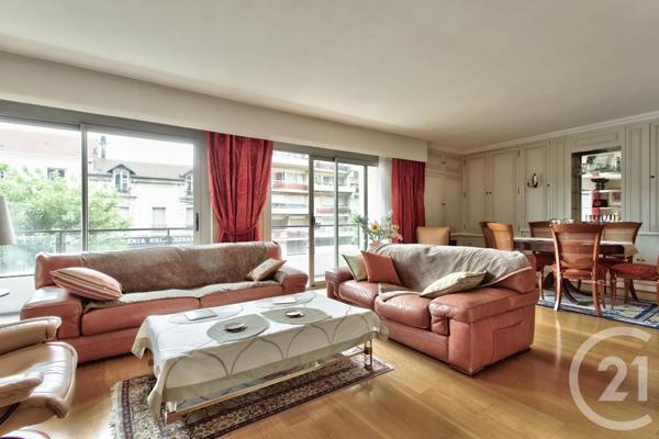 Appartement F5 à vendre  5 pièces - 107 m2 LES PAVILLONS SOUS BOIS - 93