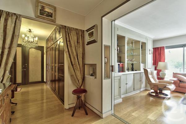 Appartement F5 à vendre  5 pièces - 107 m2 LES PAVILLONS SOUS BOIS - 93