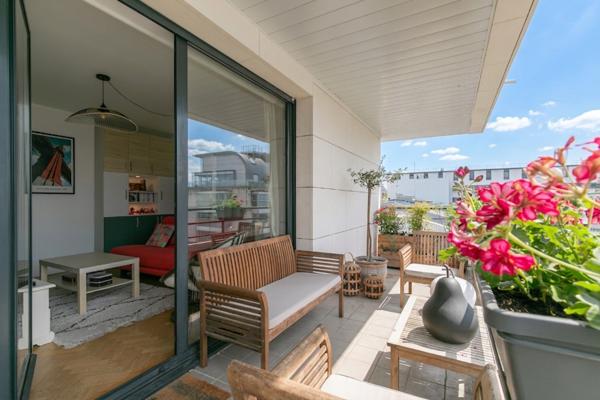 Appartement
         2 pièces
        - 48 m² Exclusivité 580 000 € *