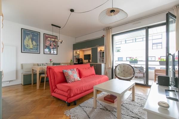 Appartement
         2 pièces
        - 48 m² Exclusivité 580 000 € *