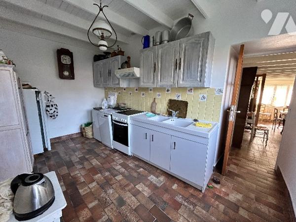 Rare - Maison en pierre à Agon