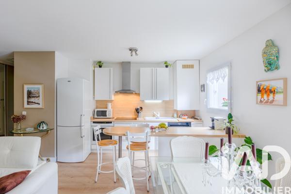Appartement à vendre 4 pièces 76,67 m² Jouy-le-Moutier