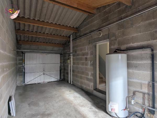 ENSEMBLE IMMOBILIER - PROCHE COMMERCES Lot 1 : Maison ...