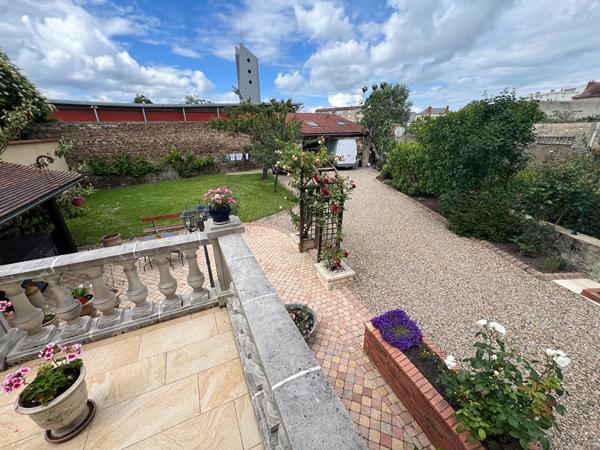 Maison 5 pièces 104 m2