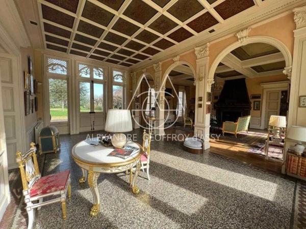Château XIX° à vendre dans la Vienne à 2h de Paris.