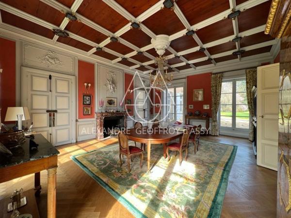 Château XIX° à vendre dans la Vienne à 2h de Paris.