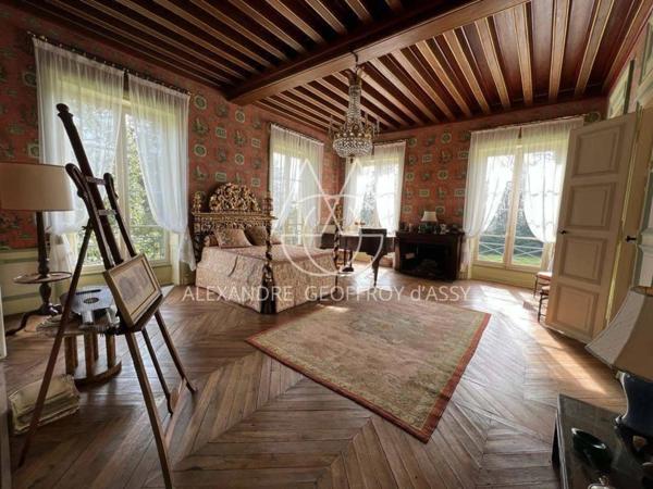 Château XIX° à vendre dans la Vienne à 2h de Paris.