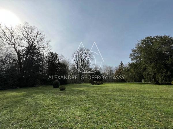 Château XIX° à vendre dans la Vienne à 2h de Paris.