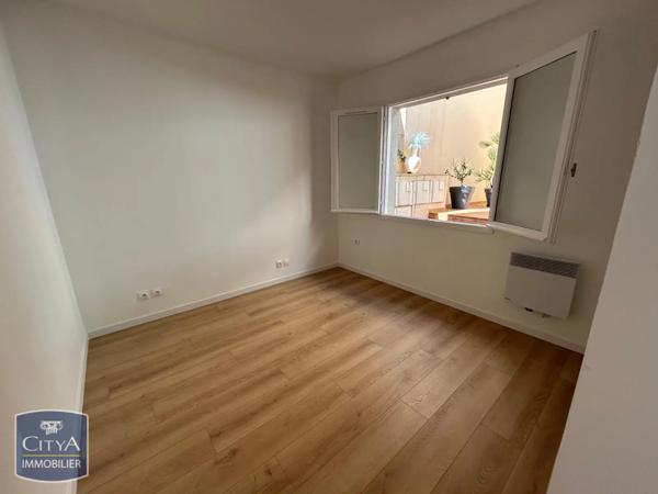 Appartement à louer 2 pièces 42.2m²