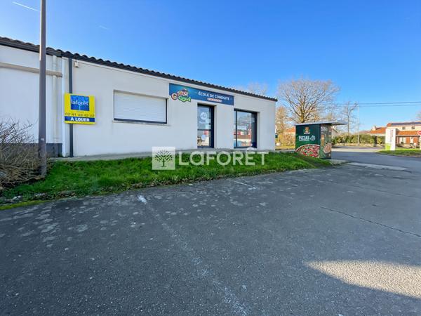 Location local commercial Beaupréau-en-Mauges - 85 m² - 800 €/mois