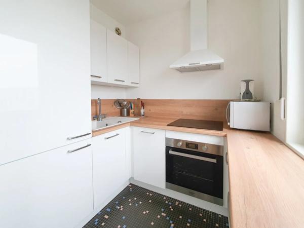 APPARTEMENT T2 A LOUER - LILLE HYPER CENTRE - 39 m 2 - 787 € charges comprises par mois