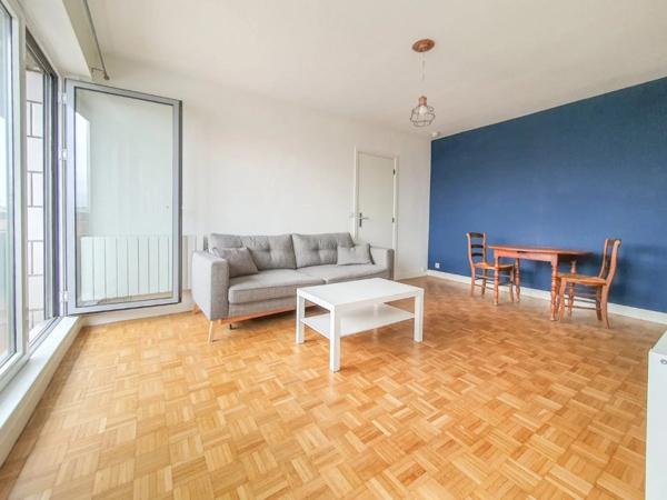 APPARTEMENT T2 A LOUER - LILLE HYPER CENTRE - 39 m 2 - 787 € charges comprises par mois