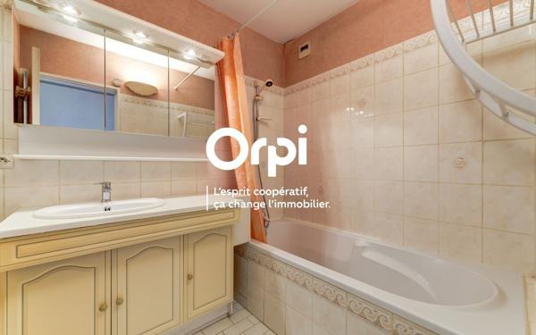 Appartement à vendre    3 pièces • 75 m2 Villeurbanne