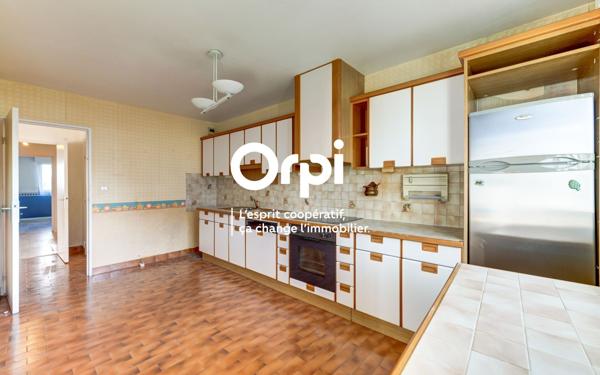 Appartement à vendre    3 pièces • 75 m2 Villeurbanne