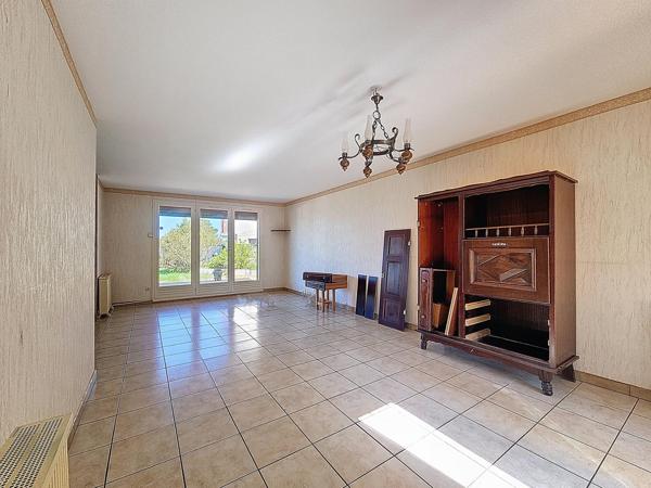 Langoiran , ensemble immobilier 2 maisons
