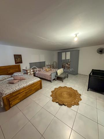 Maison traditionnelle de 260 m²