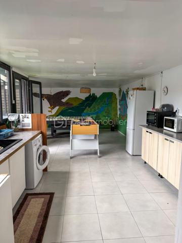Maison traditionnelle de 260 m²