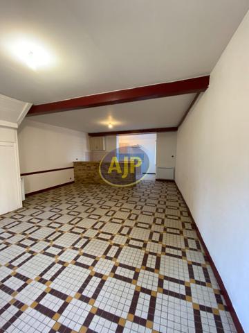 Location maison Guemene Penfao : 568 € - AJP By Marie