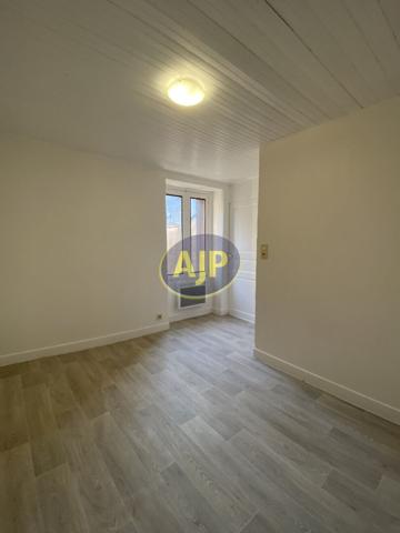 Location maison Guemene Penfao : 568 € - AJP By Marie