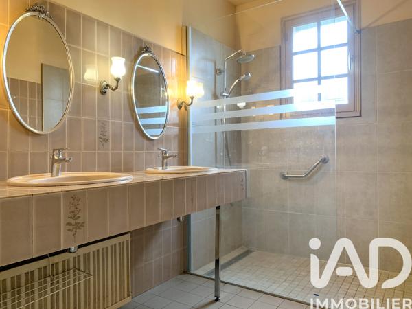 Maison à vendre 5 pièces 129 m² Saint-Pryvé-Saint-Mesmin