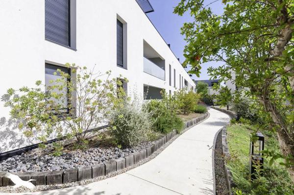 Appartement à vendre 310 000 € Marseillan 3 p 61 m² DPE B